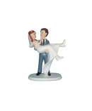 Figura pastel novios en brazos