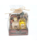 Baúl de madera + Botella Orujo  + Aceite