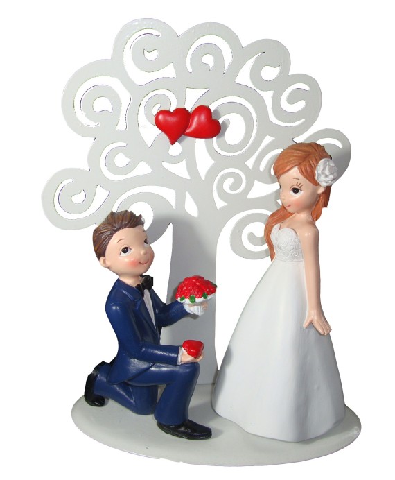 Figura pastel novios árbol