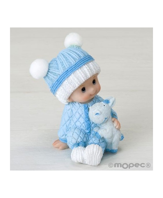 Figura pastel niño bebé sentado con peluche