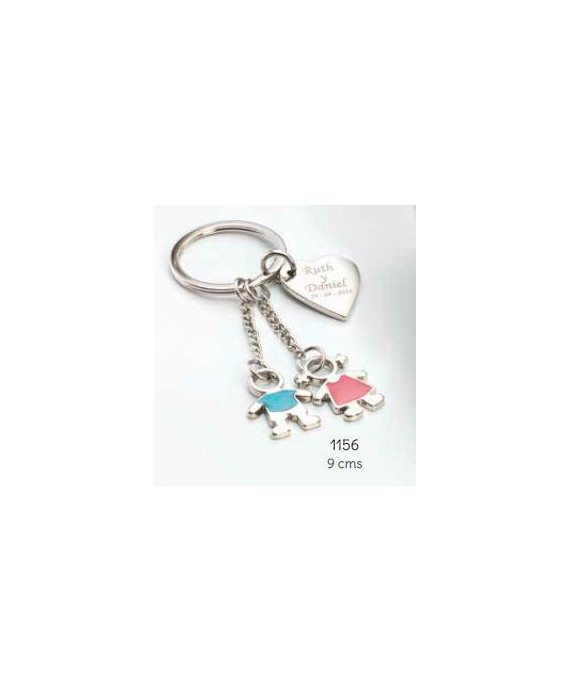 Llavero pareja de niños corazón c/caja regalo plata