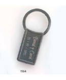Llavero rectangulo gris 6,5 cms. c/caja regalo negra