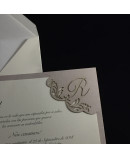 Invitacion de Boda iniciales laser esquina color gris