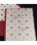 Invitacion de Boda papel vegetal corazones rojos portada