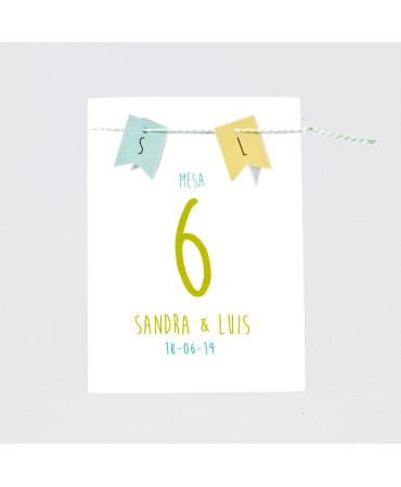 Numero para la mesapajaritos de colores