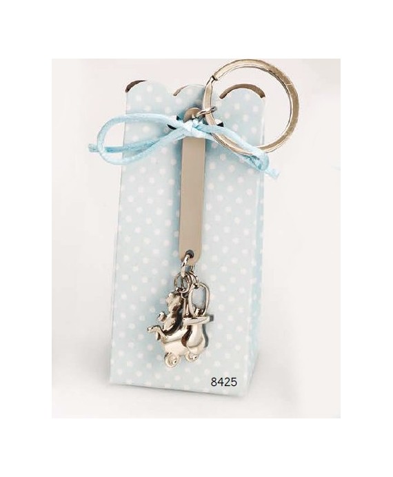 Cajita llavero motivos bebé lazo celeste c/4 peladillas
