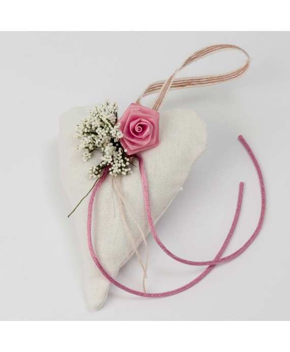 Cojín corazón porta alianzas adornado flor malva