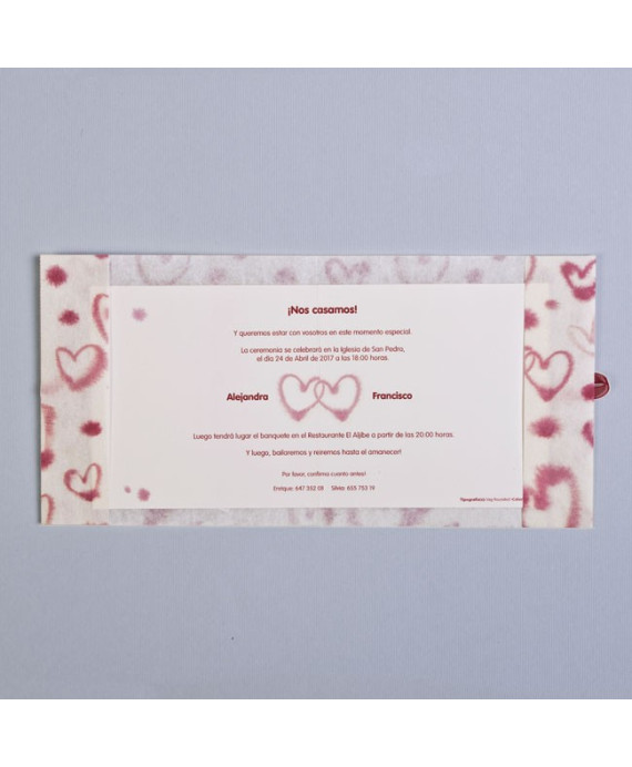 Invitación de boda corazones rojos
