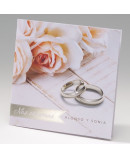 Invitación de boda alianzas y rosas